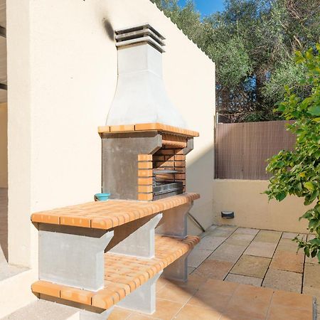 Tradicional Villa Calamar 7 Porto Colom Exterior foto